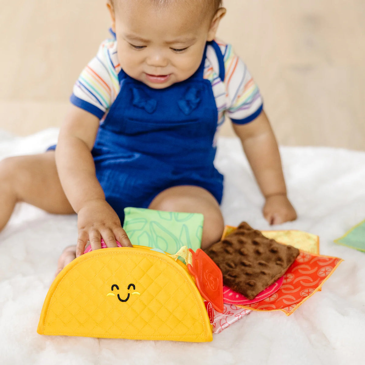 Melissa and Doug Soft Taco Fill & Spill (12 Pieces)