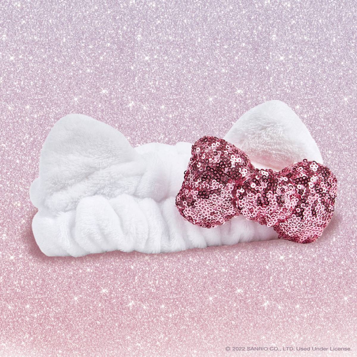The Creme Shop Plush Spa Headband with Hello Kitty's Signature Bow - White/Pink Sequin Bow