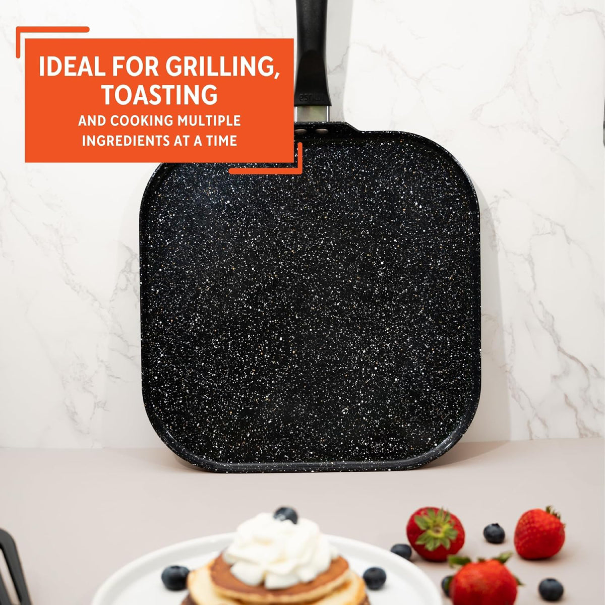 Imusa GAU/24033 11" Bistro Nonstick Griddle with Bakelite Handle - Black