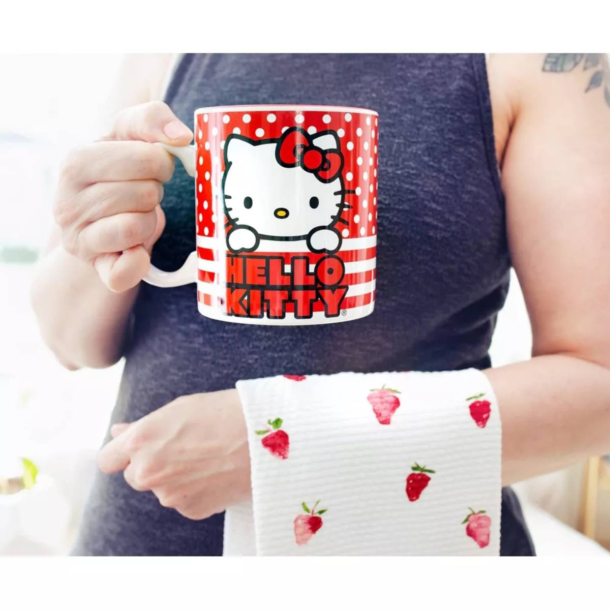 Sanrio Hello Kitty 20 oz Ceramic Dots And Stripes Mug - Red/White