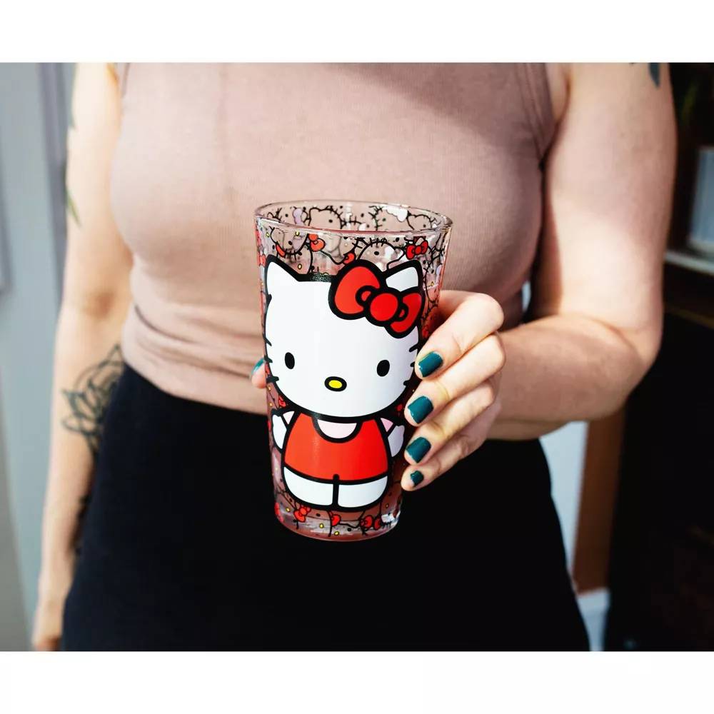 Sanrio Hello Kitty Colorful Outfits Pint Glasses (Set of 4)
