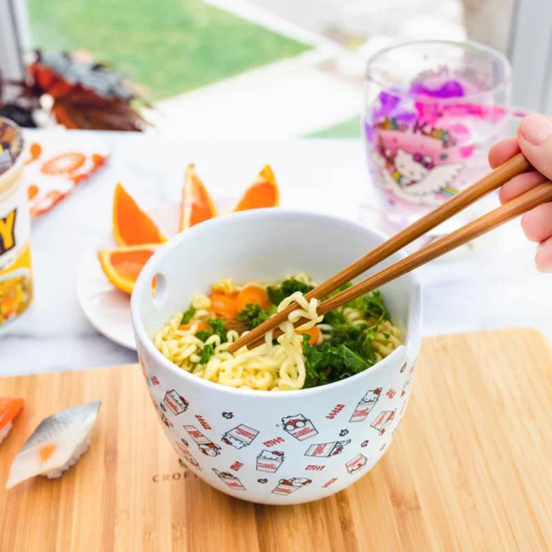 Sanrio Hello Kitty x Nissin Cup Noodles 20 oz Ceramic Ramen Bowl and Chopstick Set - White/Red