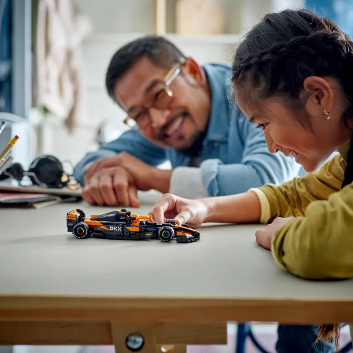 LEGO Speed Champions McLaren F1 Team MCL38 Race Car Building Toy Set (269-Pieces)