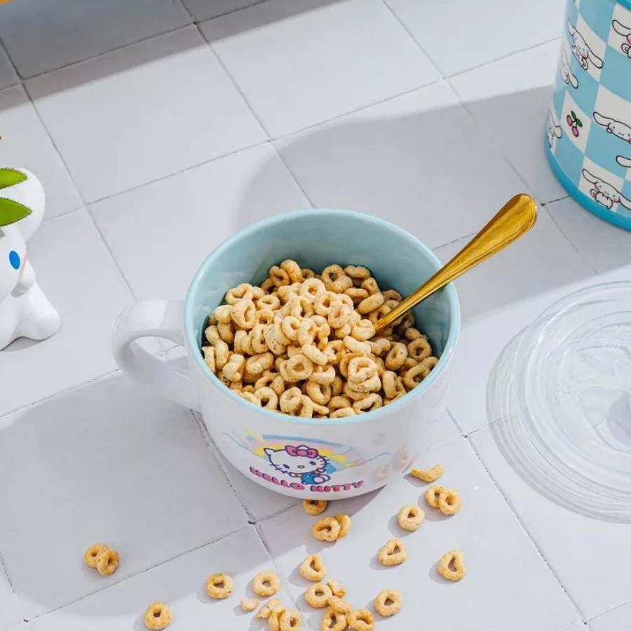 Sanrio Hello Kitty Clouds 24 oz Ceramic Soup Mug With Vented Lid - Multicolor