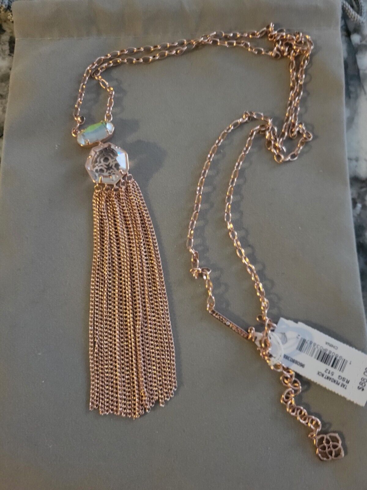 Kendra Scott Tae Long Pendant NCK Gold Dichroic – Shimmering Dichroic Glass Centerpiece