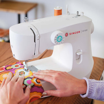 Singer M1500 Sewing Machine with Sewing Kit - White