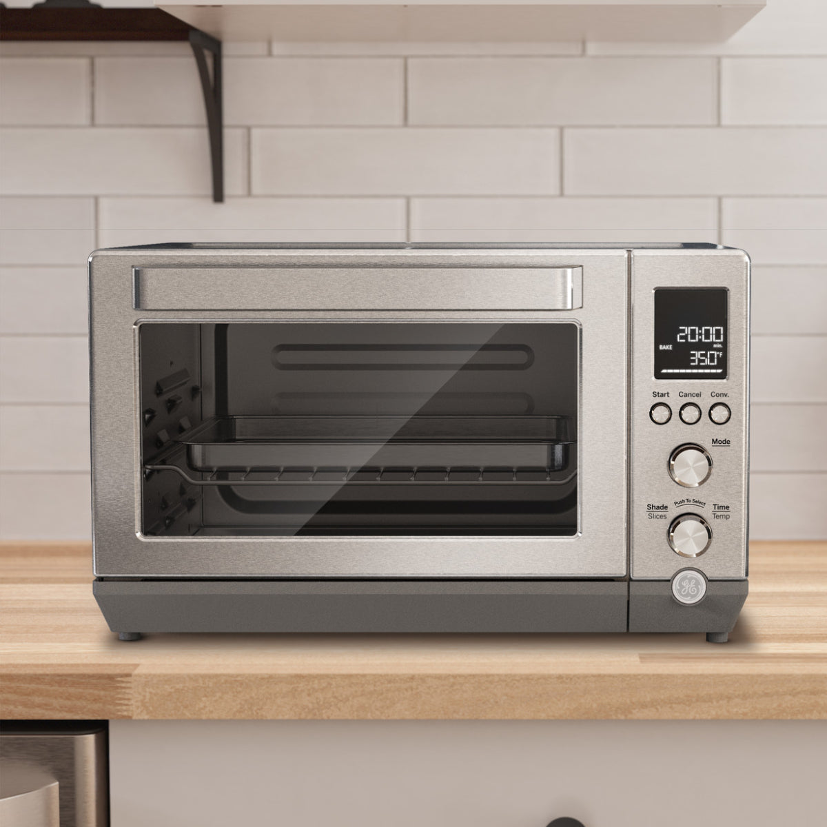 GE G90CAASSPSS Calrod 6-Slice Toaster Oven with Convection Bake - Silver