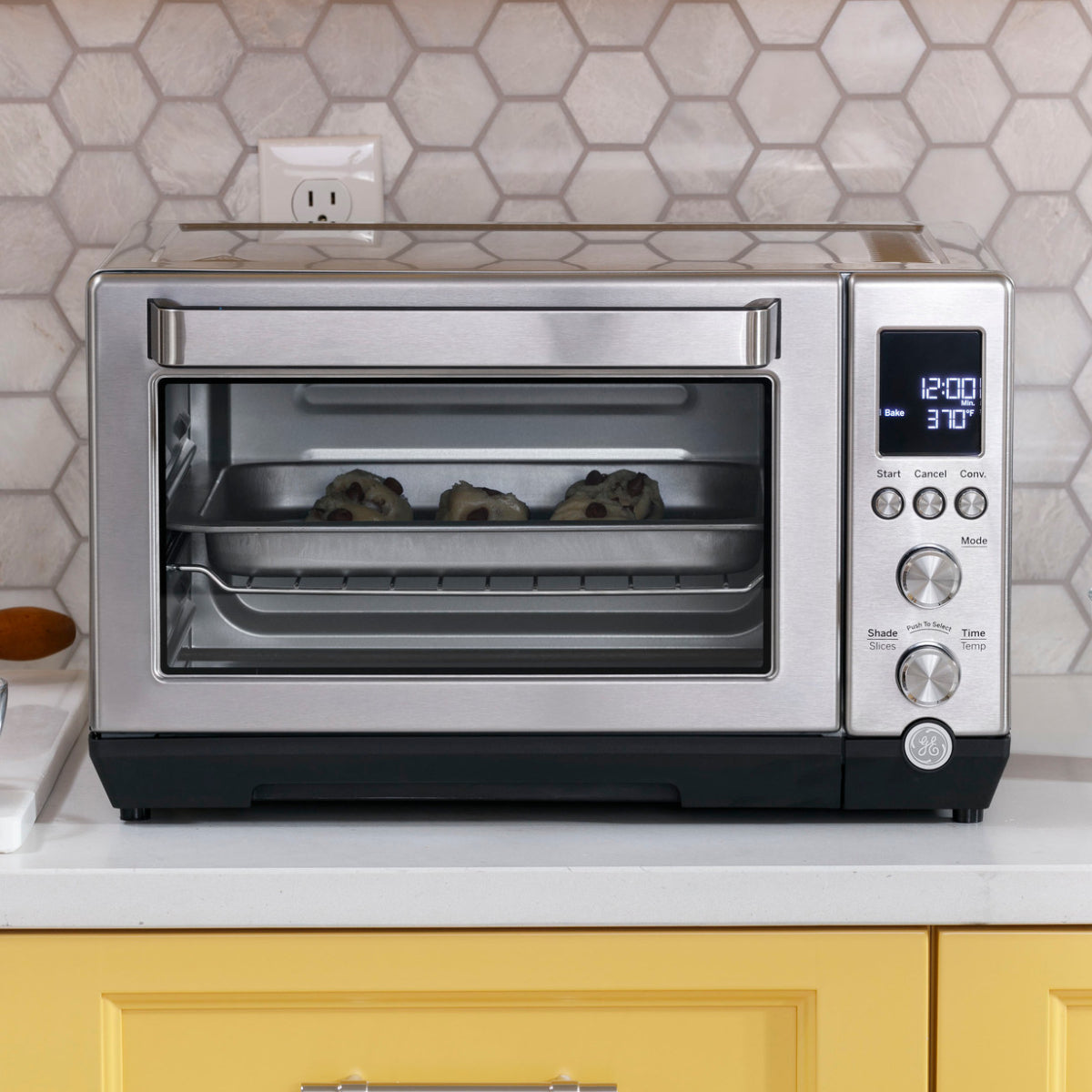 GE G90CABSSPSS Quartz 6-Slice Toaster Oven with Convection Bake - Silver