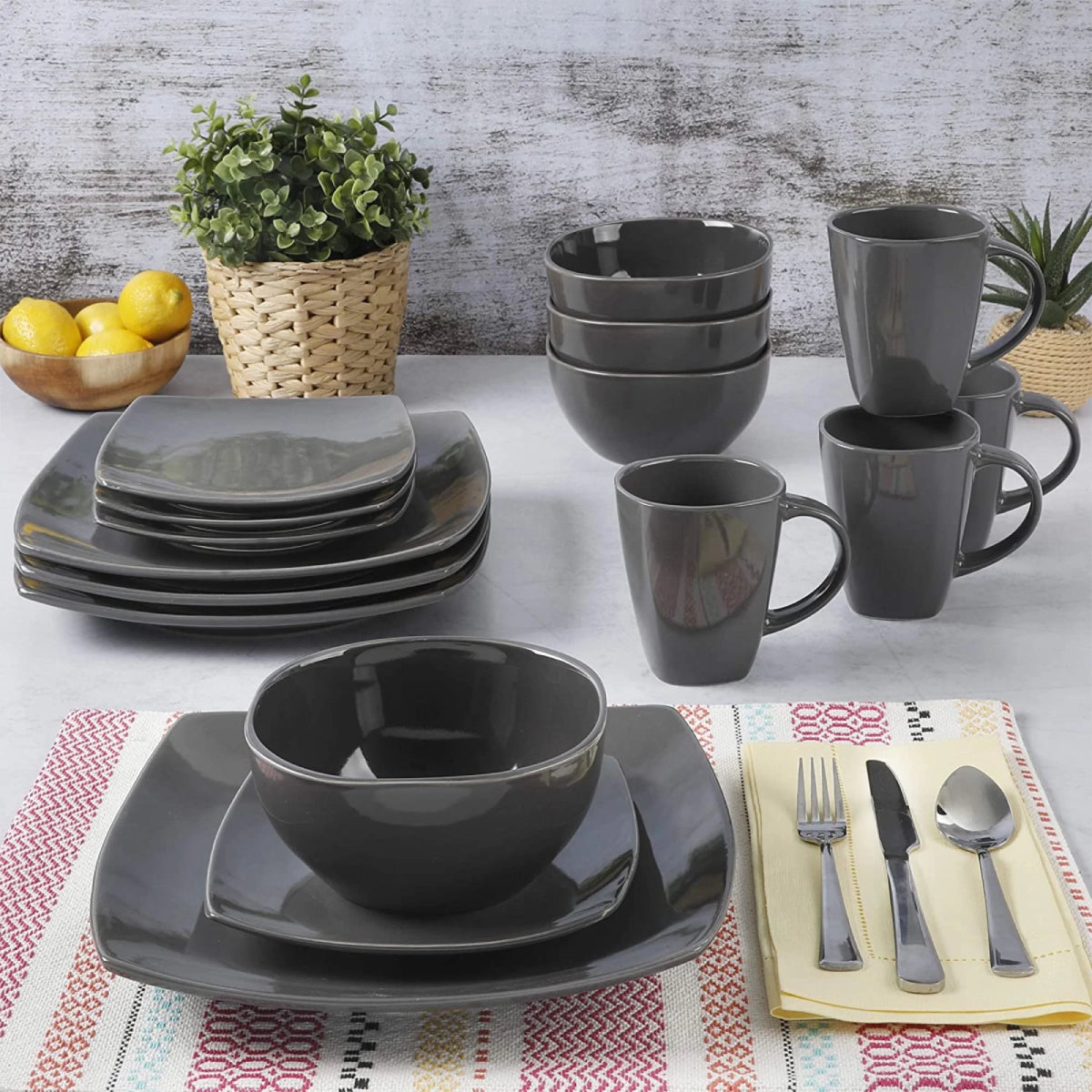 Gibson Soho Lounge Dinnerware Set (16-Piece) - Gray