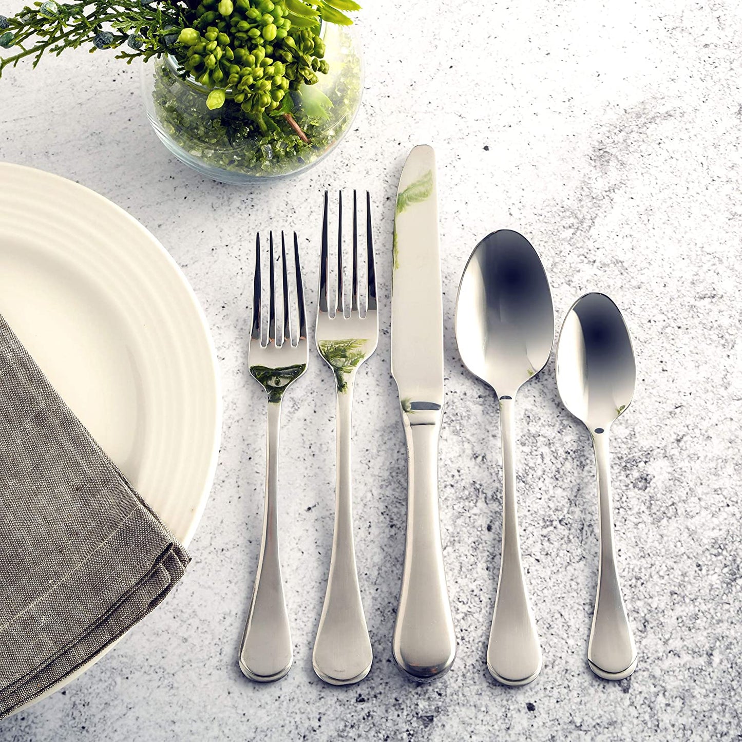 Gibson Home Classic Manchester Flatware Set (20-Piece) - Silver