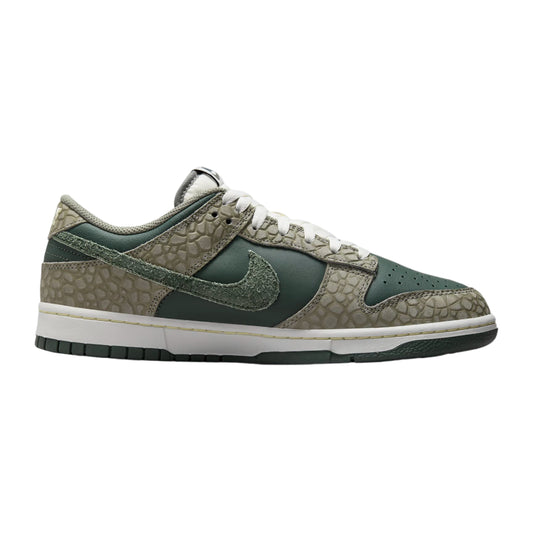 Nike Men's Dunk Low Retro Premium Sneakers (Size 8) - Multicolor