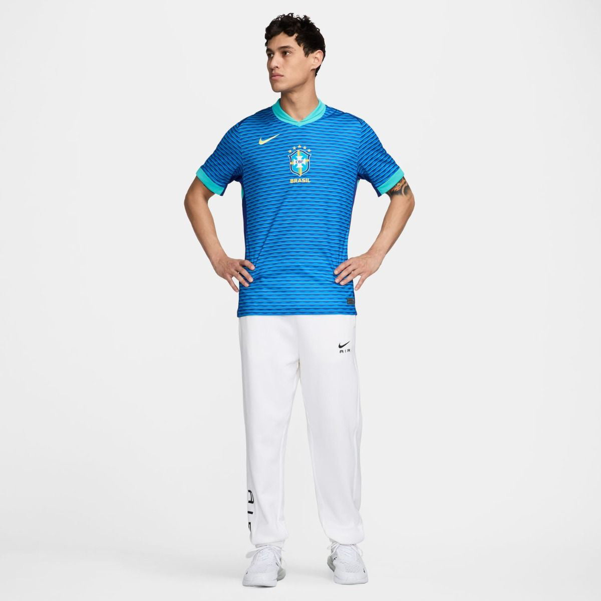 Réplica de camiseta de fútbol extragrande Nike Brasil 2024 Away Stadium para hombre - Azul