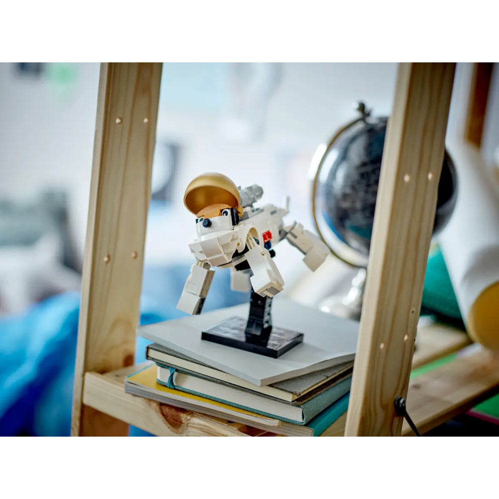 LEGO Creator 3 in 1 Space Astronaut (647-Pieces)