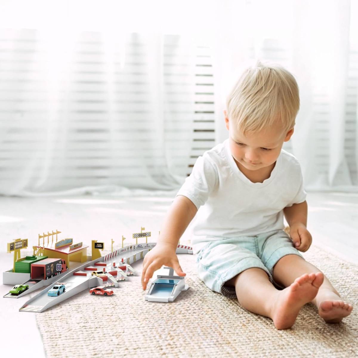 Lollipop Nascar Turbo Roller Pitstop Raceway Playset