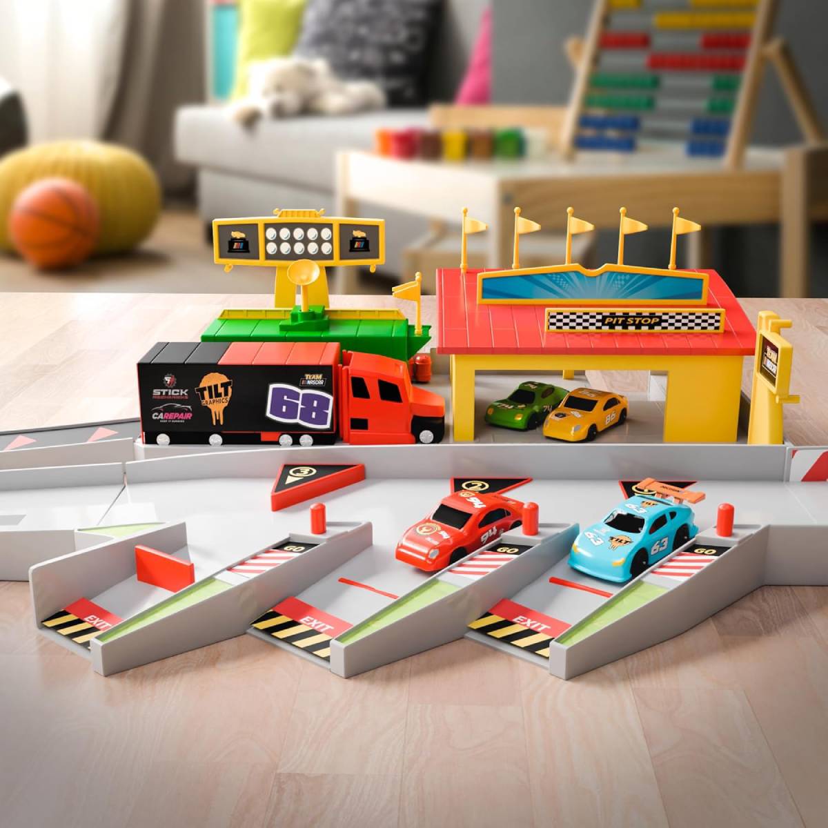 Lollipop Nascar Turbo Roller Pitstop Raceway Playset