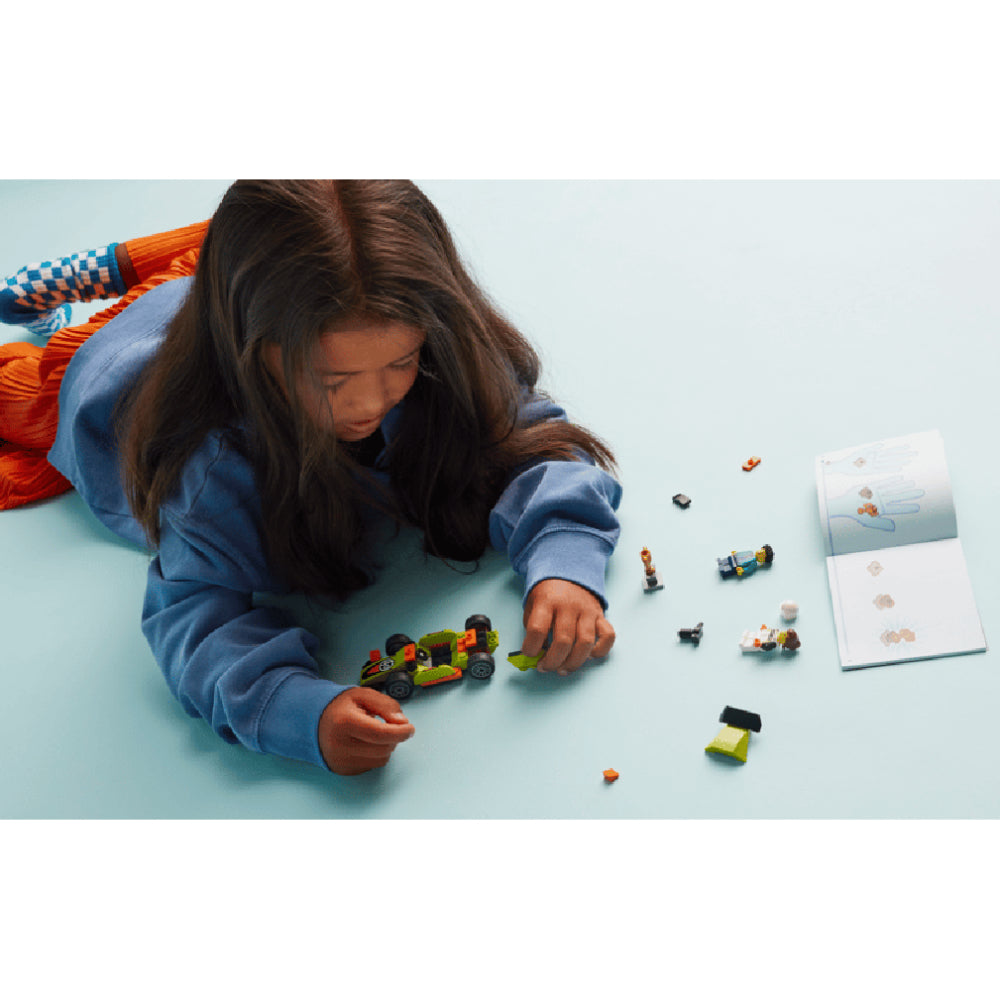 Juego de construcción de coches de carreras LEGO City (56 piezas)