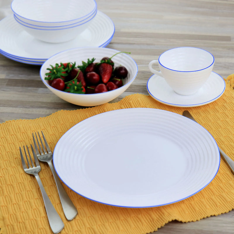 Oster Juego De Vajilla Opal Glass Dinnerware Set (16-Piece) - White