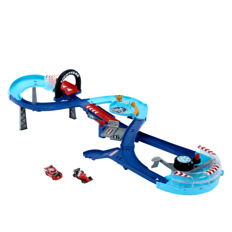 Pista de saltos de Disney y Pixar Cars GRC con 2 vehículos de juguete