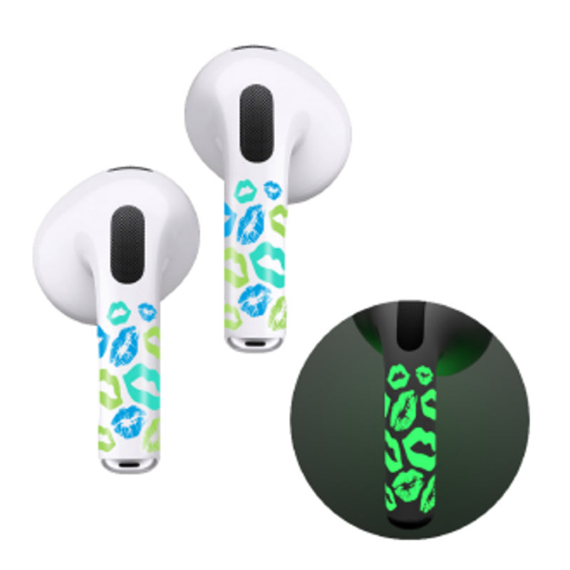 ROCKMAX AirPods (3rd Generation) Skin, Glow Lips