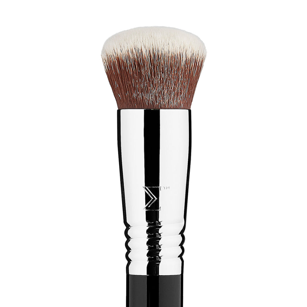 Sigma Beauty F82 Round Kabuki Brush