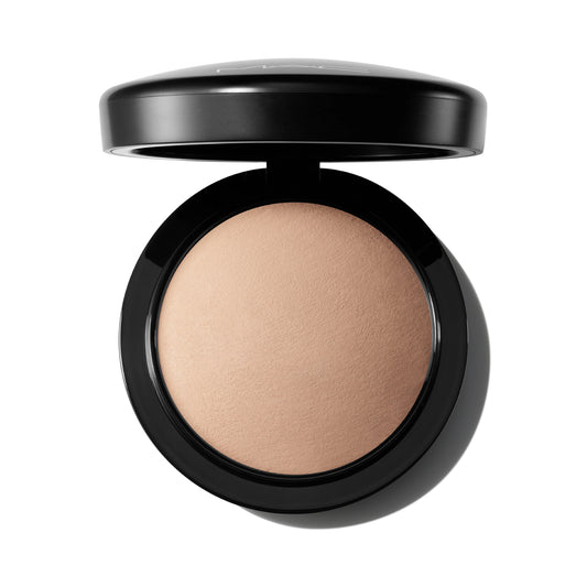 MAC Mineralize Skinfinish Natural - Ligero Plus