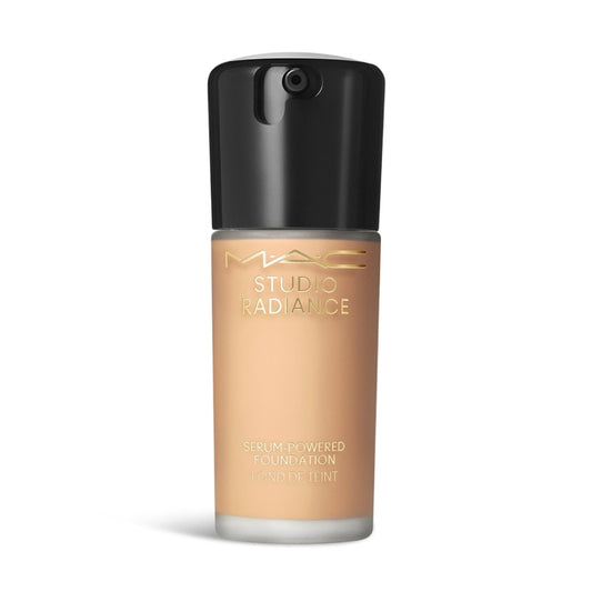 Base de maquillaje MAC Studio Radiance Serum Powered de 1 oz - NC35