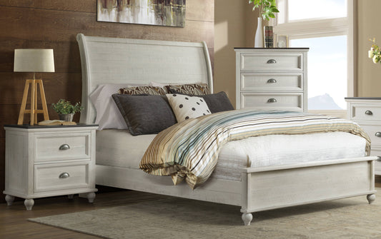 Monterrey Queen Bed & 2 Nightstands