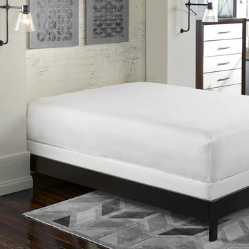 Protector de colchón tamaño king PureCare ReversaTemp de 5 lados con superficie reversible para dormir que se enfría o calienta - Blanco 