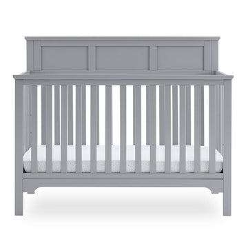 Delta Children Sweet Beginnings Hart Flat Top Gray 6-in-1 Convertible Wooden Crib