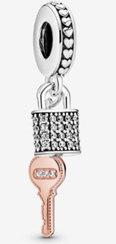 Ragazza Studio Pavï¿½ Padlock and Key Dangle Charm in 925 Sterling Silver - Pink