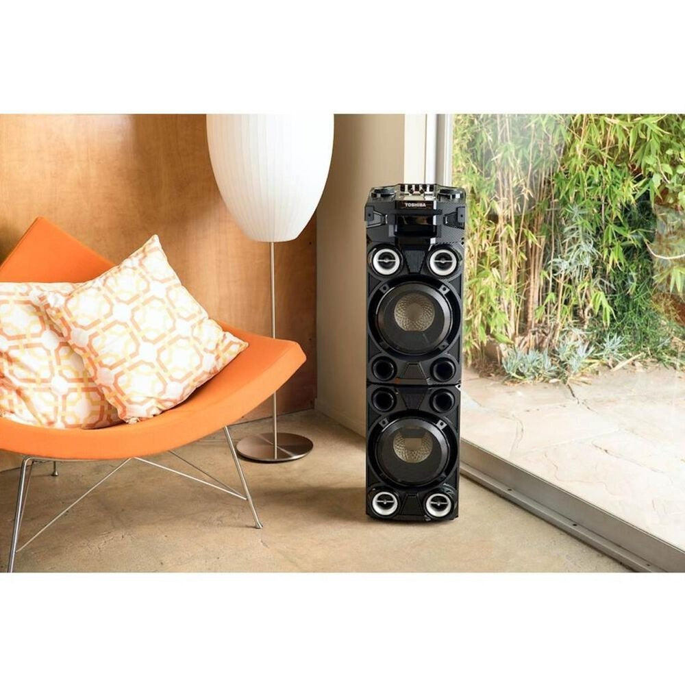 Toshiba Large Tower Party Speaker with Lights