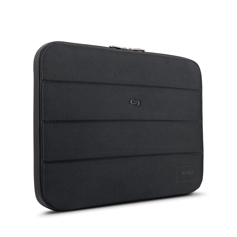 Solo New York Bond Sleeve for 17.3" Laptops - Black