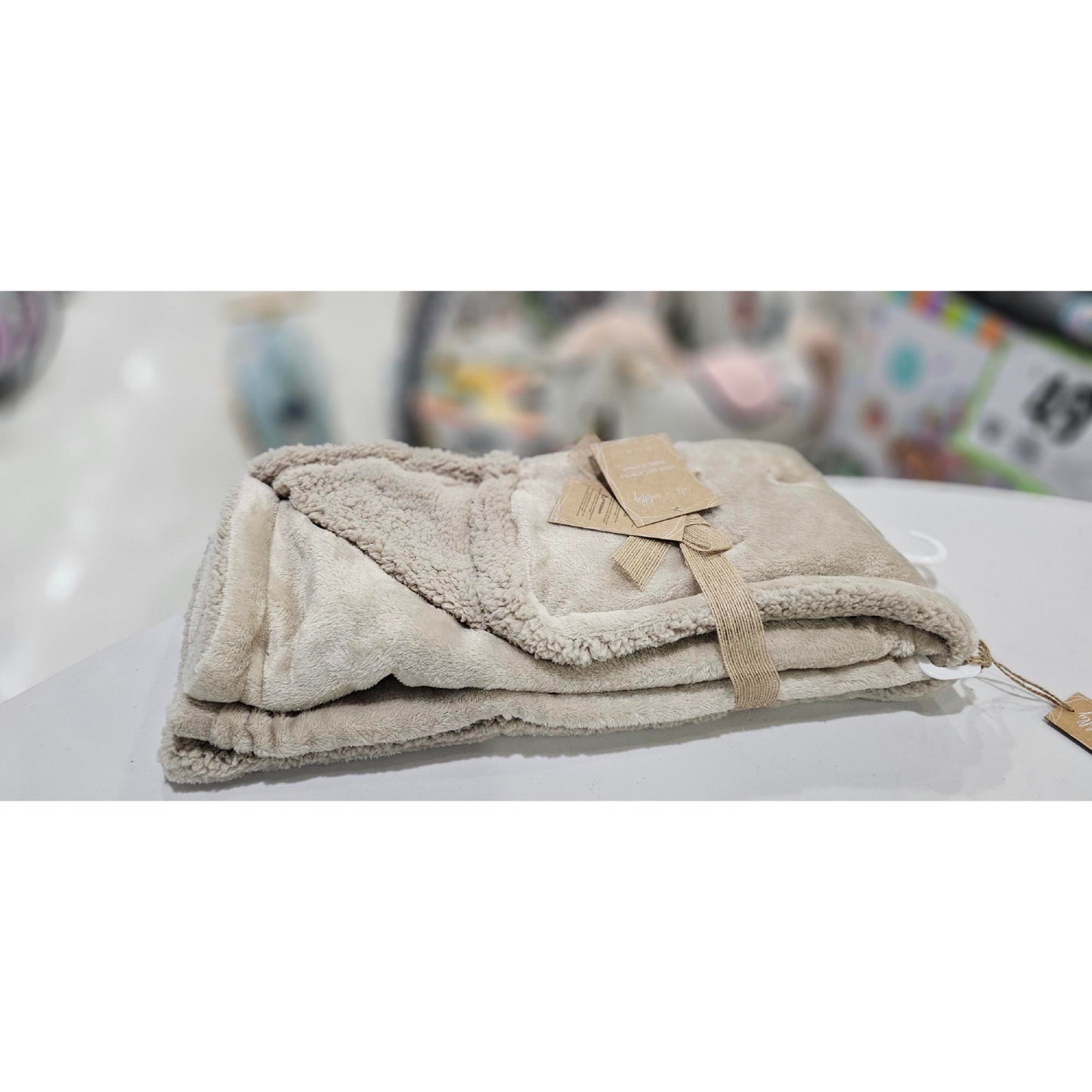 Manta de bebé de sherpa lisa de 30" x 40" de SL Home Fashions, color topo
