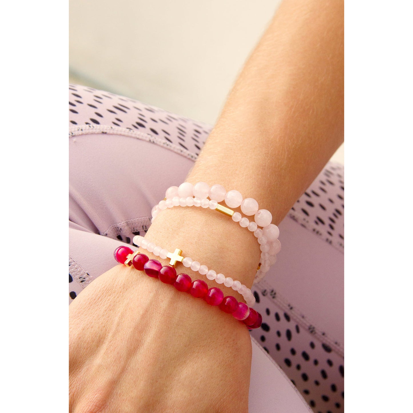 Pulsera elástica de oro y cuarzo rosa para mujer (juego de 2) - Pequeña/mediana