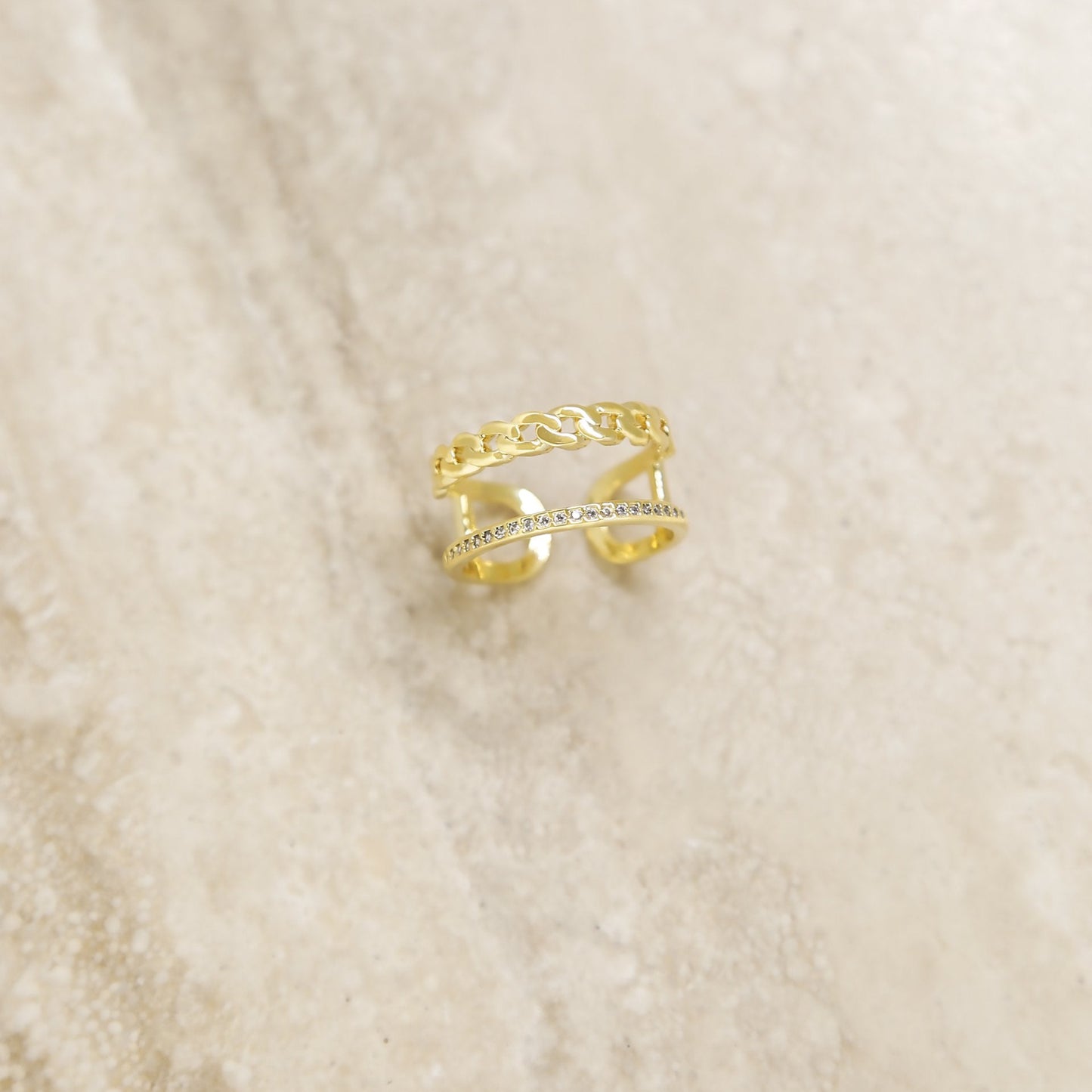 Anillo de cristal Wanderer en tono dorado para mujer de Ettika