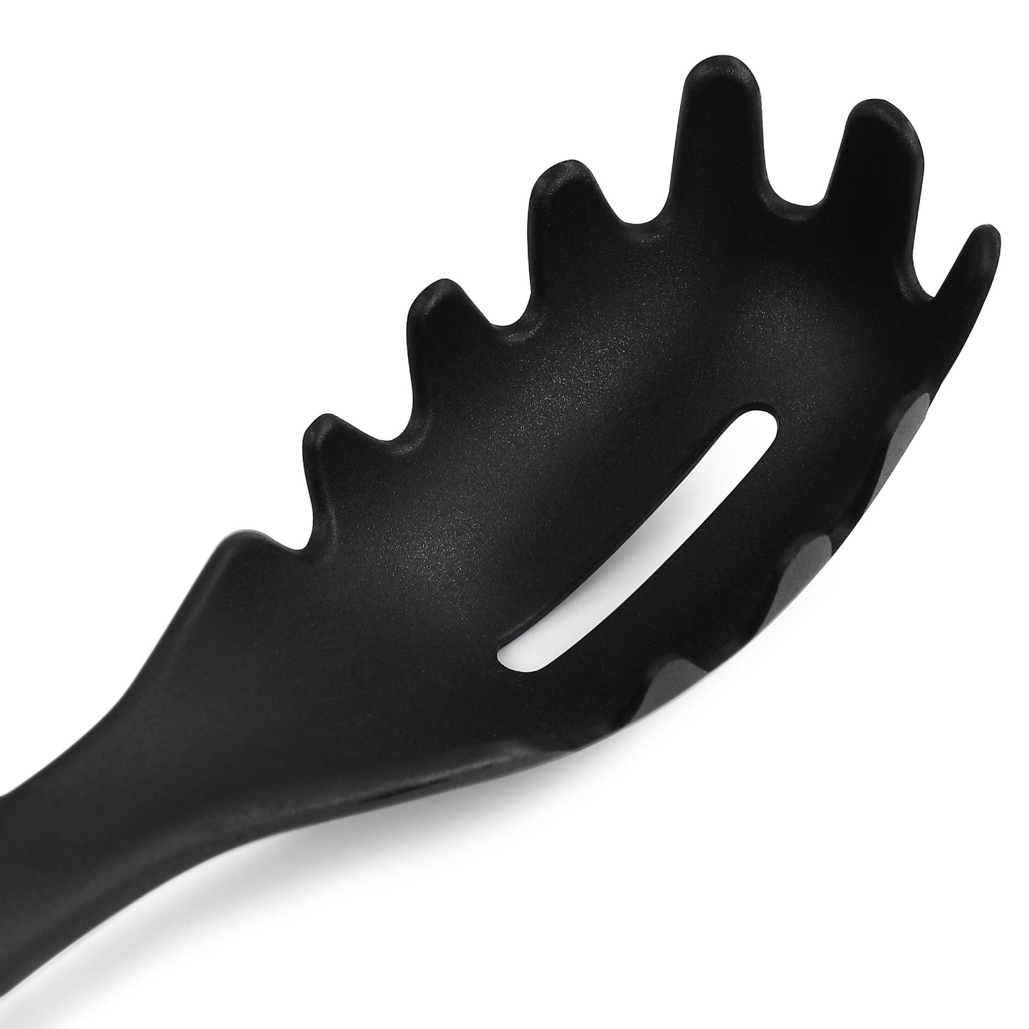 Utensilio de cocina para servir pasta de nailon Oster Baldwyn con mango de acero inoxidable, color negro