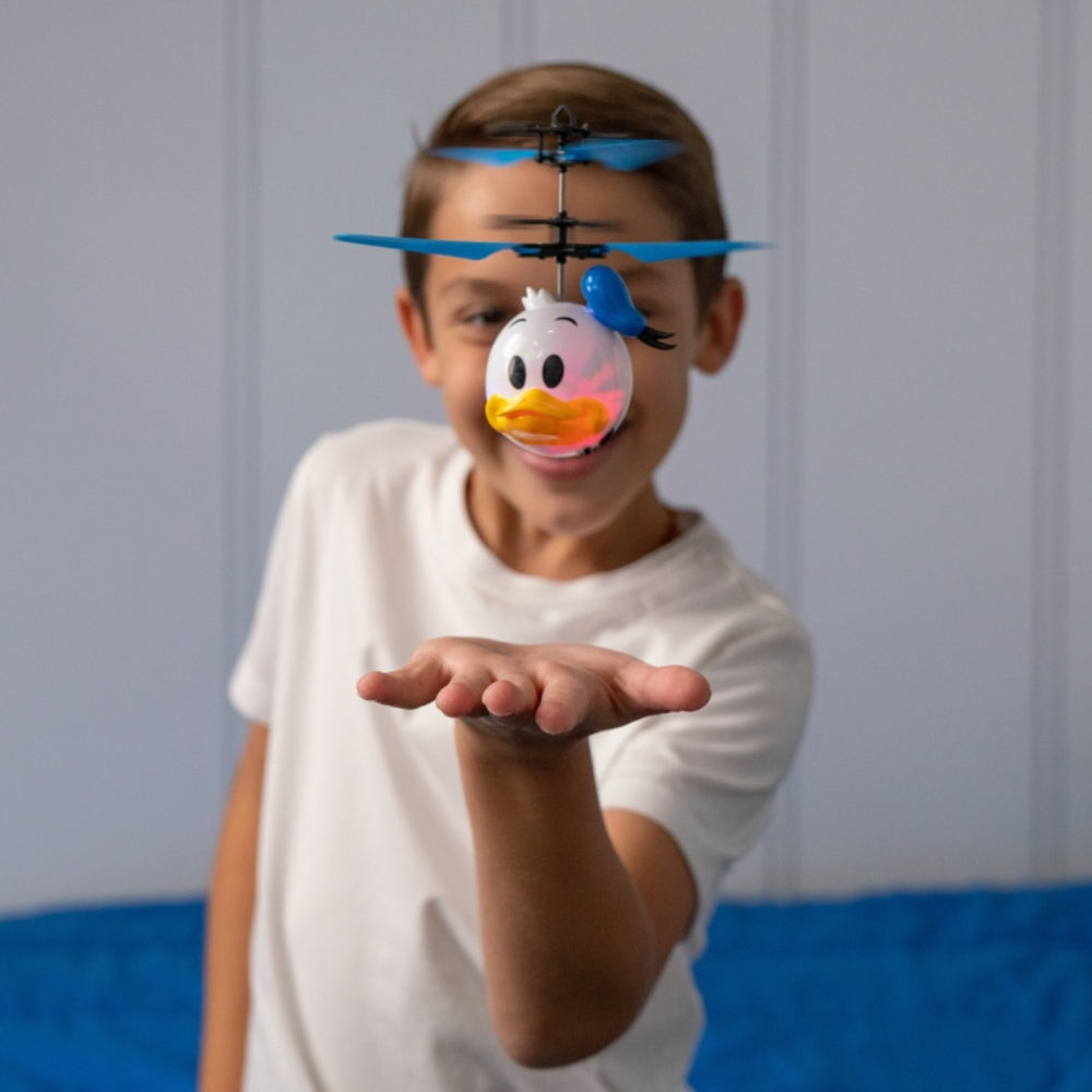 Disney Emoji Donald Duck Motion Sensing IR UFO Ball Helicopter