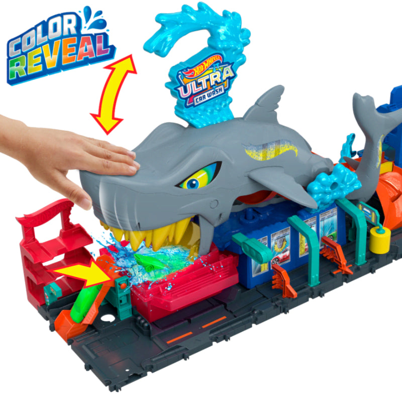 Coche de juguete Hot Wheels City Ultra Shark Car Wash con revelación de color a escala 1:64