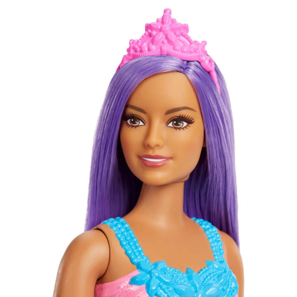 Muñeca Barbie Dreamtopia Princess con cabello morado y curvilíneo