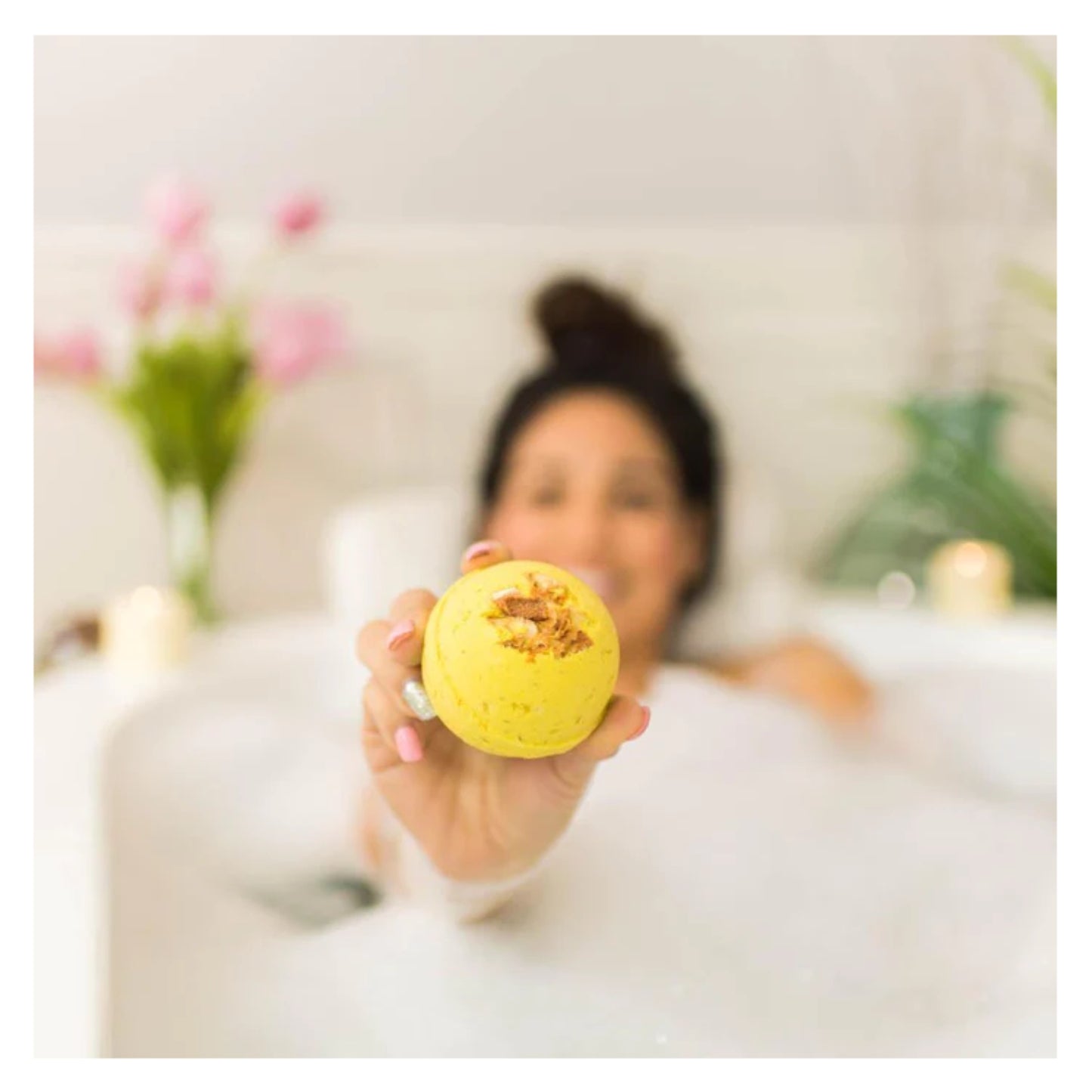 Nectar Bath Treats Relaxing, Fizzing Round Bath Bombs - Citrus Sunrise