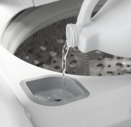 GE GTW500ASNWS 4.6 cu. ft. Top Load Washer with Stainless Steel Basket - White - Curacao
