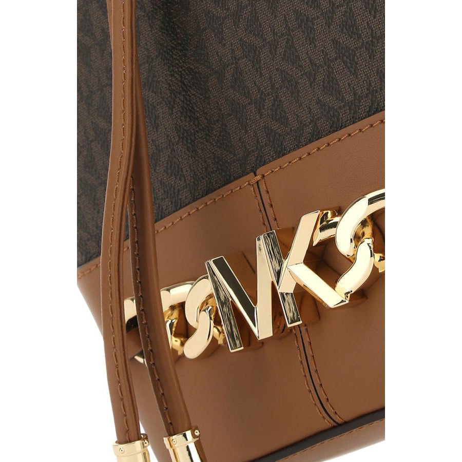 Bolso tipo cubo mediano con logotipo Devon de Michael Kors, marrón/bellota