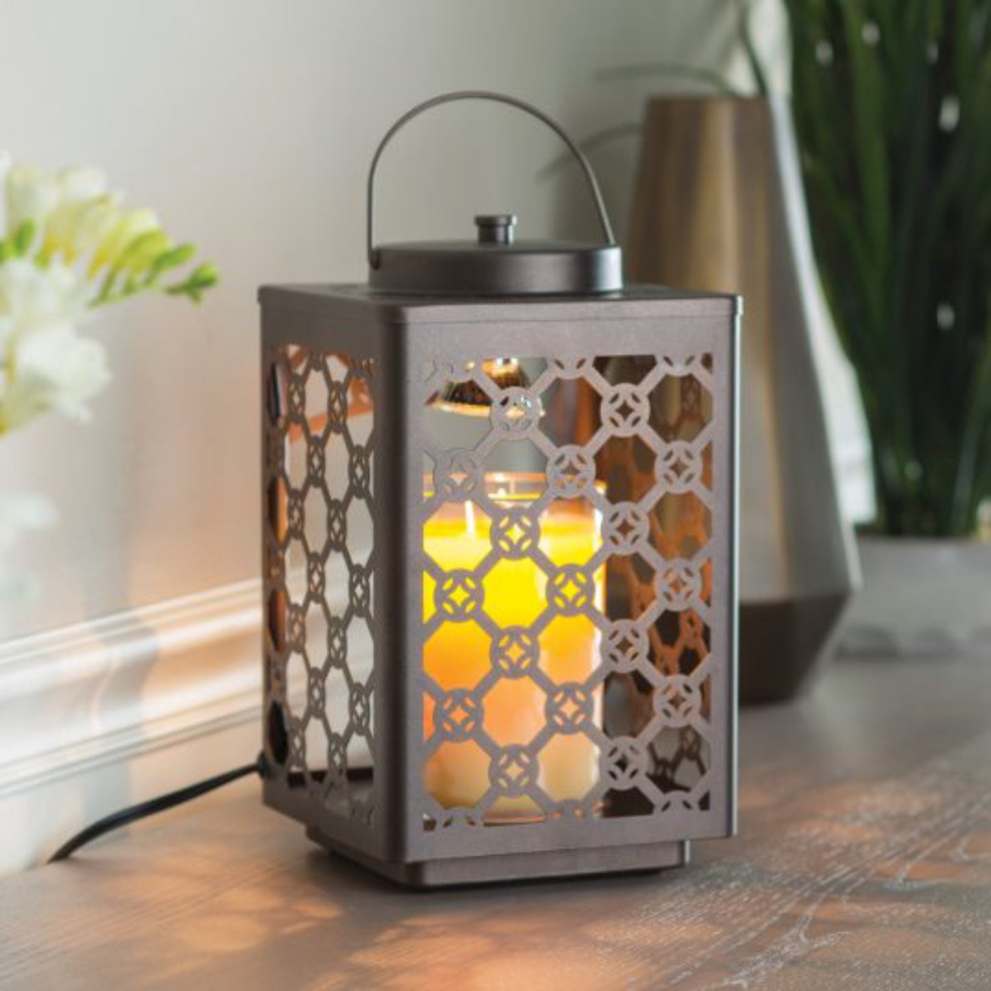 Candle Warmers Garden Candle Warmer Lantern with Intricate Pattern - Bronze