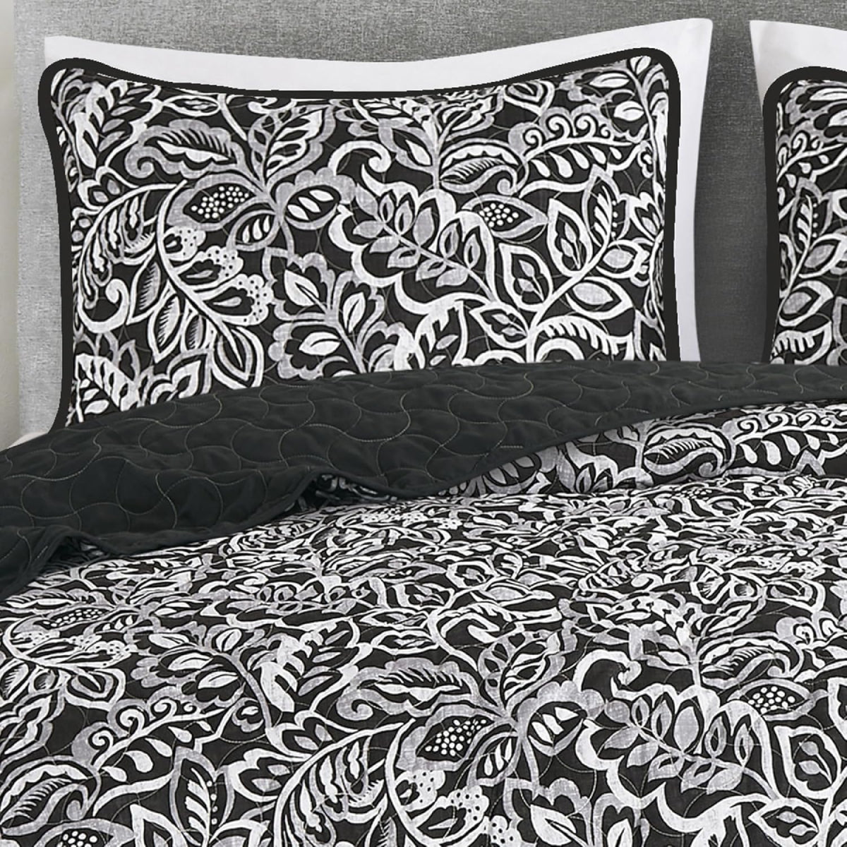 ESCA Oasis Bedspread Set (3-Piece) - Black/White