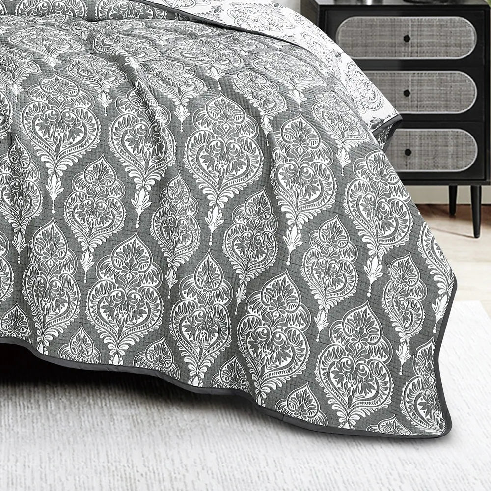 Eshe Oneida Matelasse Coverlet Set (3-Piece) - Grey