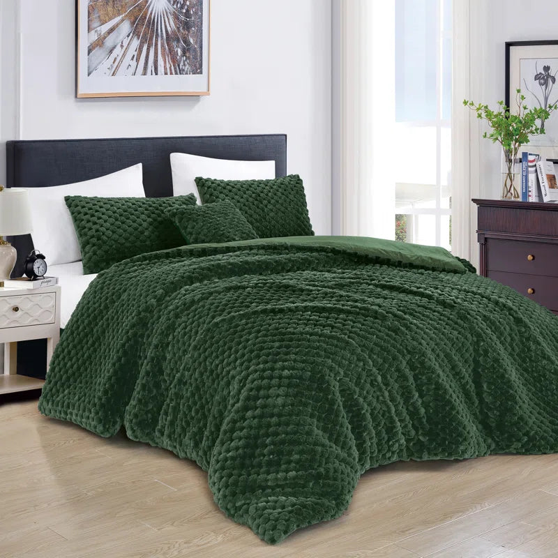 Elight Home Anwen Plush Luxury Comforter Set (4-Piece)