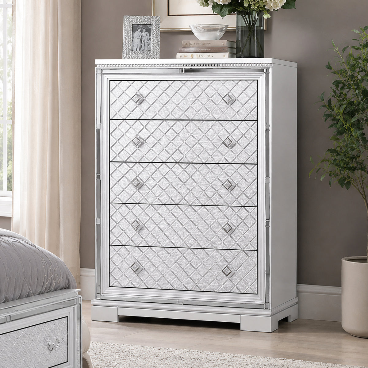 Belleterre Chest with 5 Drawers by Furniture of America - Silver