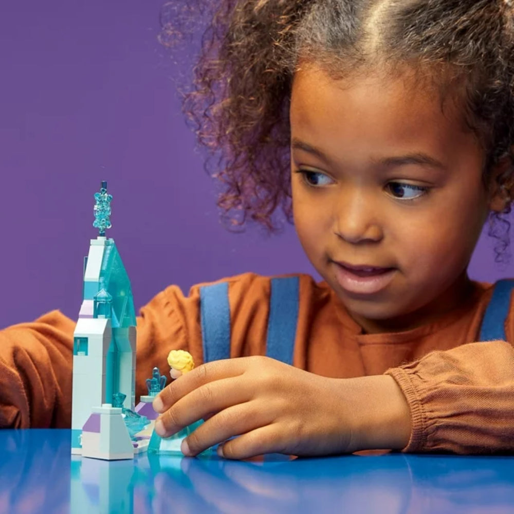 Juego de construcción LEGO Disney Elsa's Castle Courtyard (53 piezas)