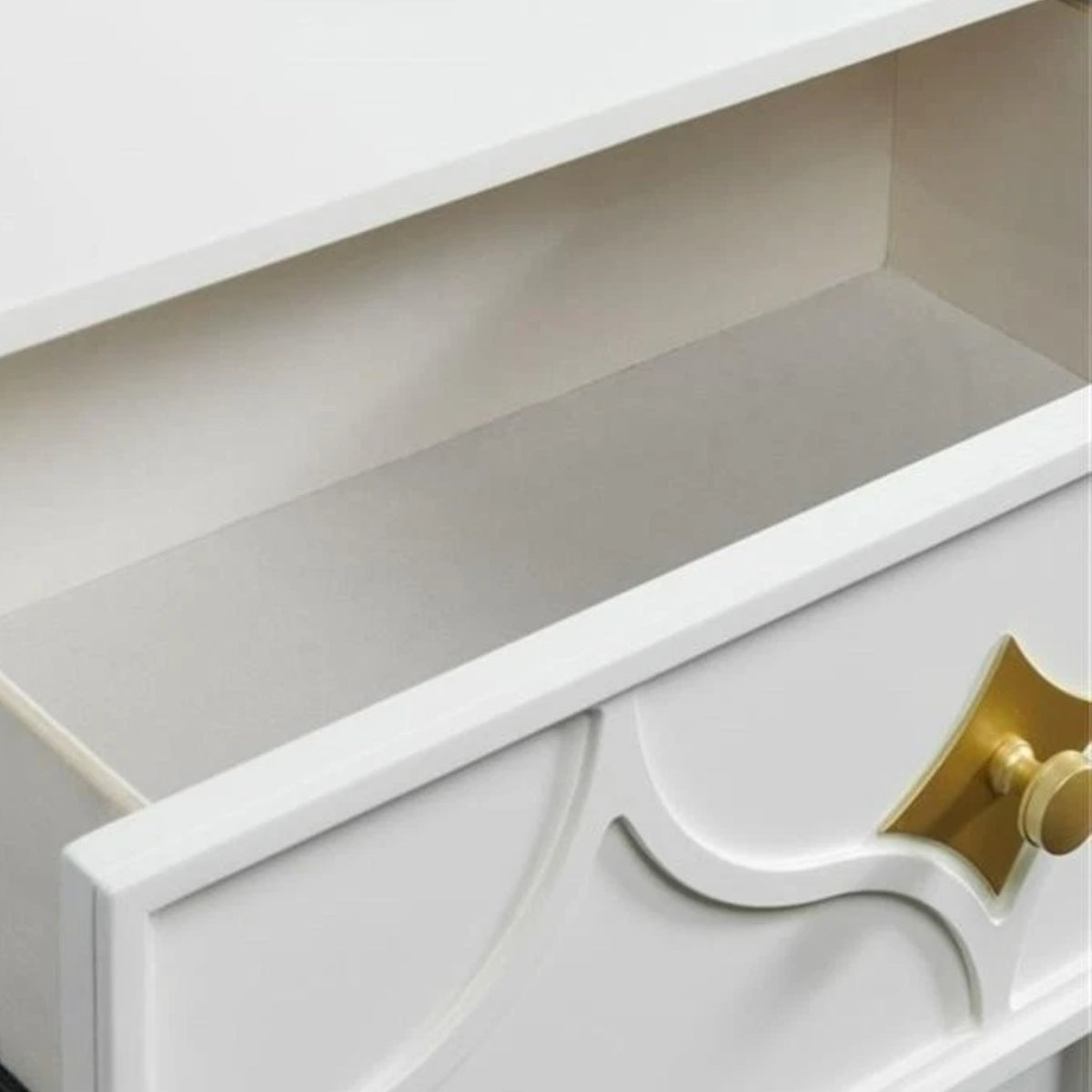 Emma Lingerie Chest with 5 Drawers by Martin Svensson Home - White/Gold