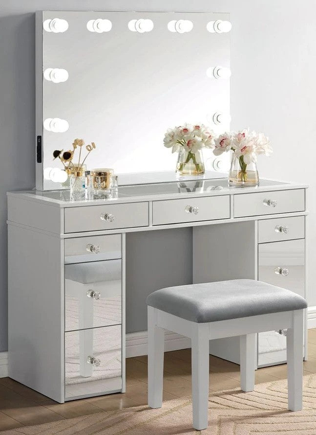 Margret Vanity Set